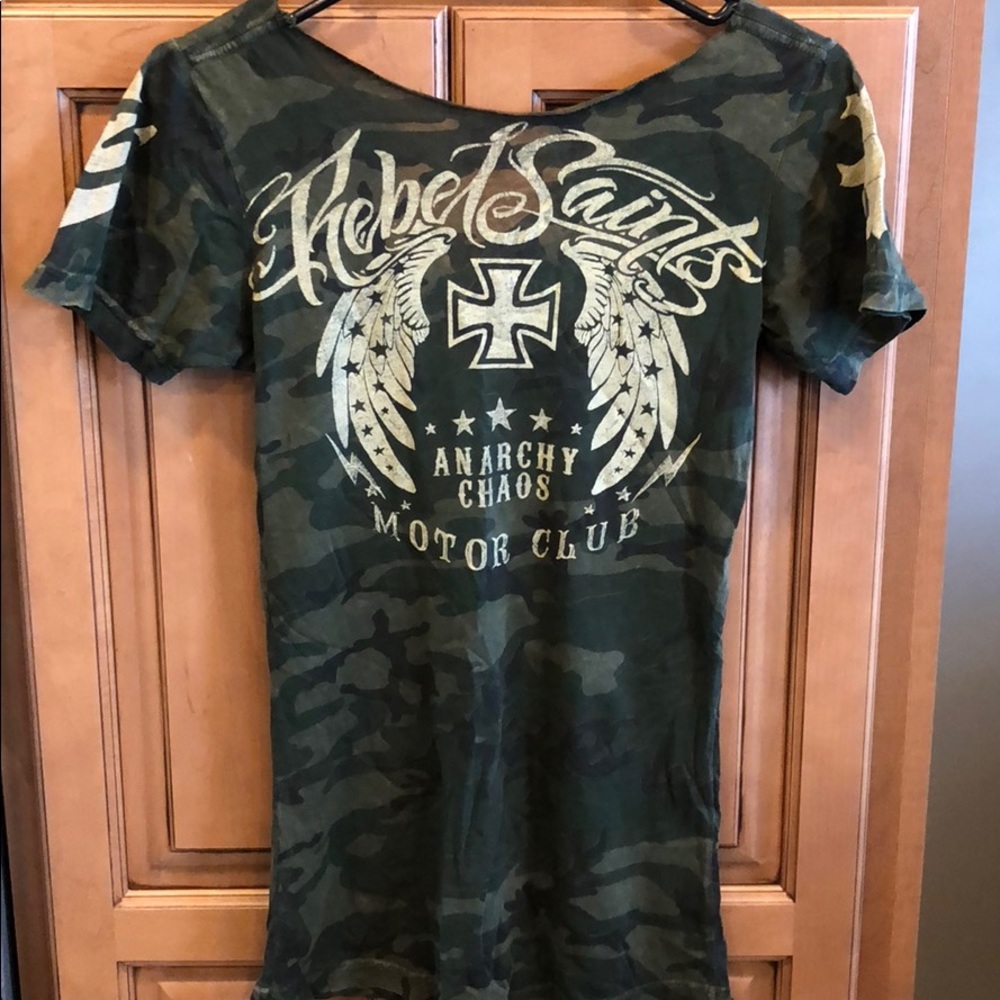 Rebel saints tee